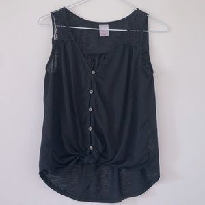 No Boundaries womens vest. Size M.